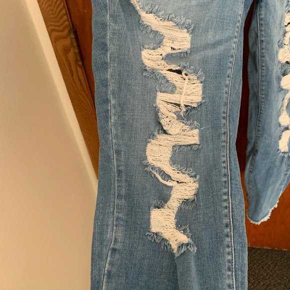 Ms.Cello Distressed Jeans - Picture 3 of 6